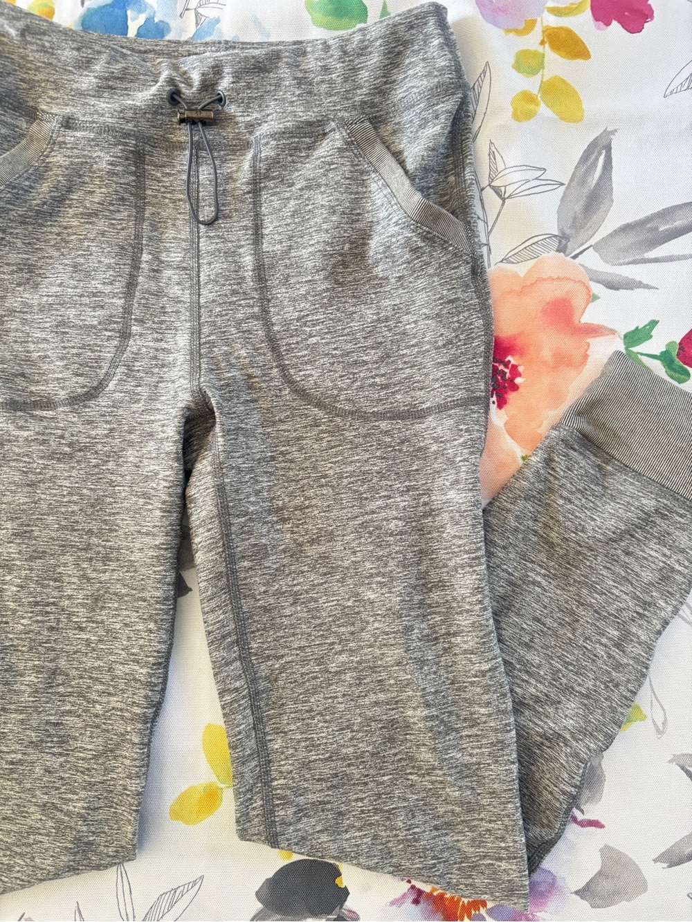 Women’s Gray Stretch Jogger Pants
